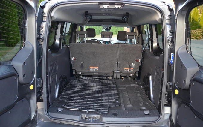 Ford Transit Connect cena 63900 przebieg: 180000, rok produkcji 2017 z Urzędów małe 781